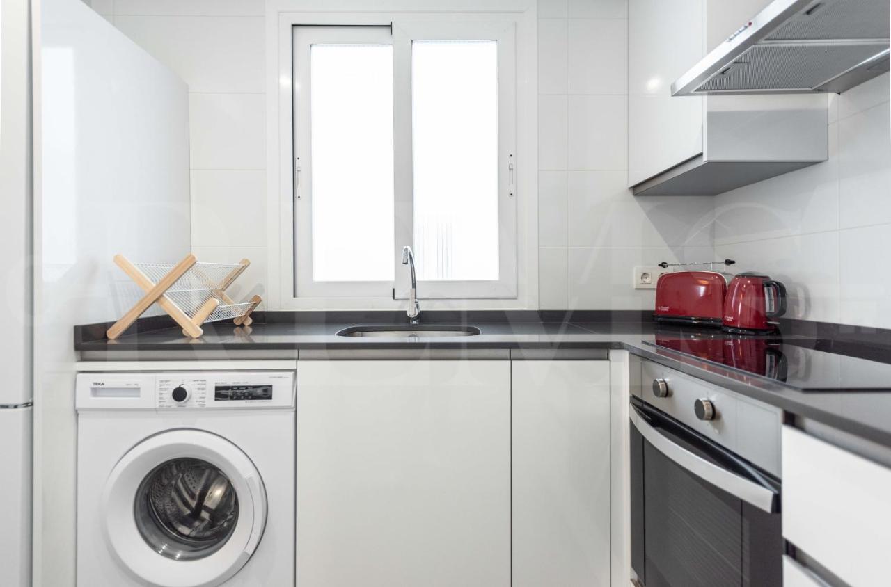 Appartamento Stylish With Balcony & Parking Near The By Rems *